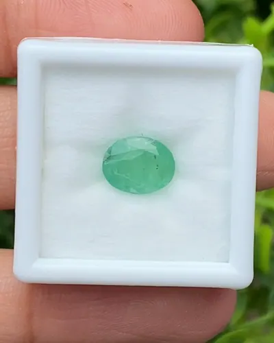 พลอย มรกต Natural Emerald