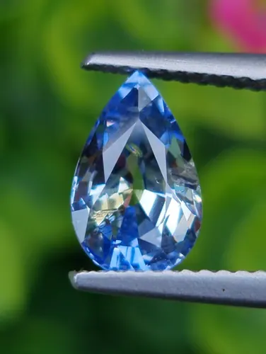 แซฟไฟร์ 2 สี Bi-Color Sapphire