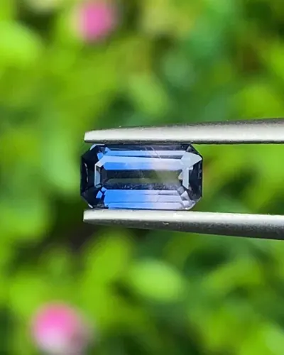 แซฟไฟร์ 2 สี Bi Color Sapphire