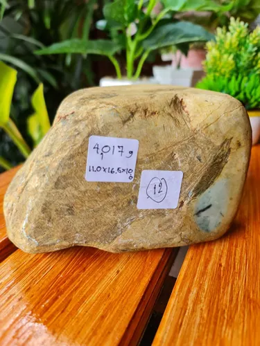 ก้อน หยกพม่า ดิบ Burmese Jadeite Rough
