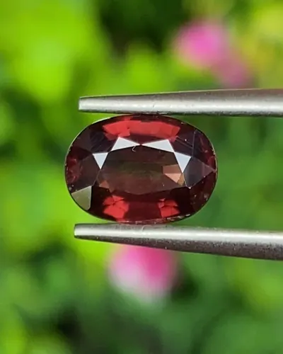 เพทาย Natural Zircon