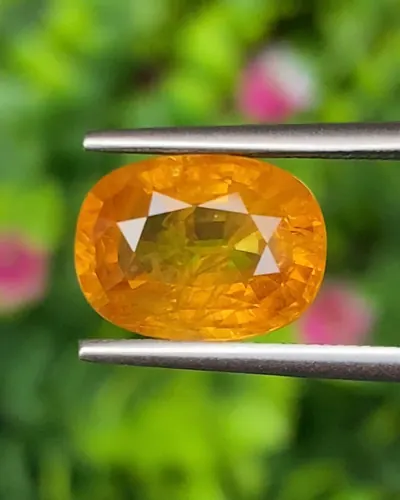 บุษราคัม (Yellow Sapphire)