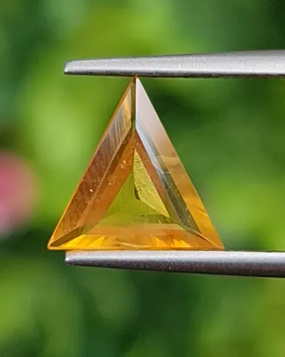 Natural Yellow Sapphire