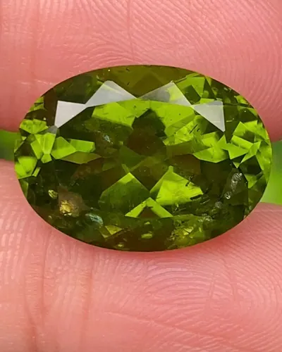 เพอริดอต Natural Peridot