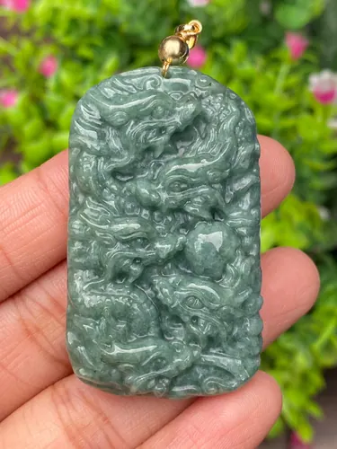 หยก Jadeite