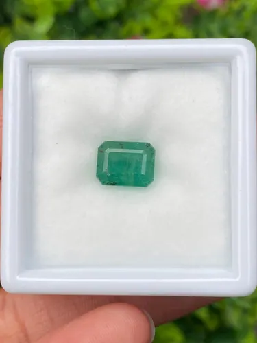 พลอย มรกต Natural Emerald