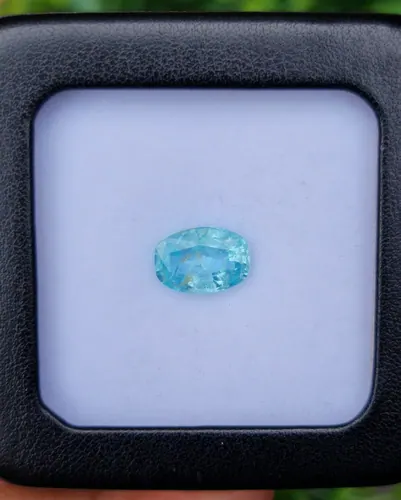 พาไรบ้า ทัวร์มาลีน Paraiba Tourmaline