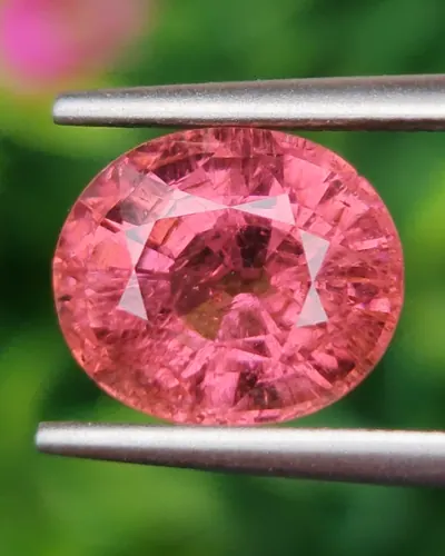 ทัวร์มาลีน Natural Tourmaline