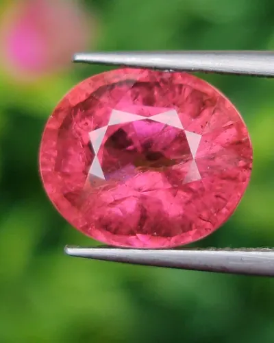 ทัวร์มาลีน Natural Tourmaline