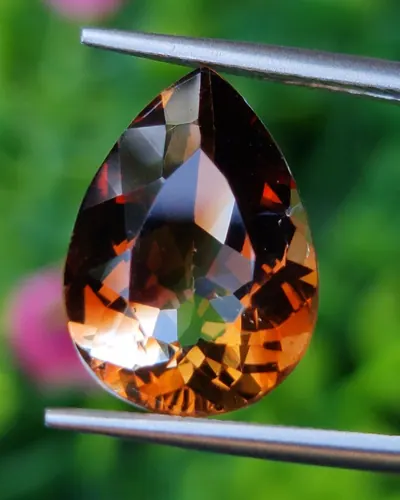 โทแพซ Topaz