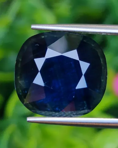 ไพลิน 2 สี Natural Sapphire