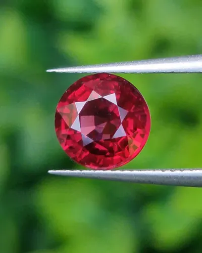 Natural Rhodolite Garnet