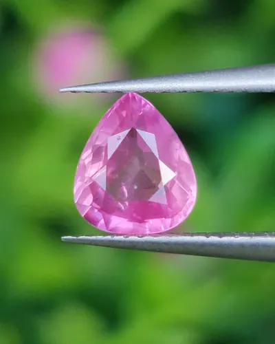 พลอย ชมพู พิ้ง แซฟไฟร์ Pink Sapphire