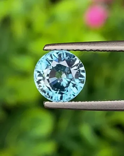 Natural Zircon