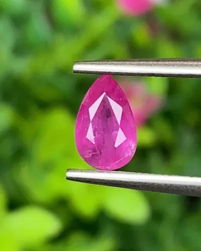 พลอย ชมพู พิ้ง แซฟไฟร์ Pink Sapphire