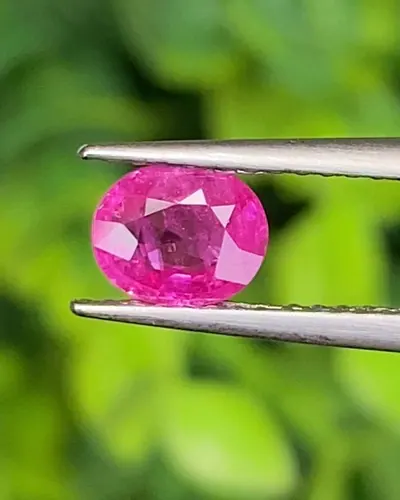 พลอย ชมพู พิ้ง แซฟไฟร์ Pink Sapphire