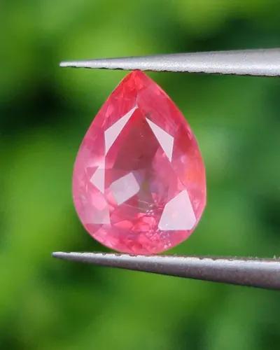 พัดพารัดชา Padparadscha Sapphire