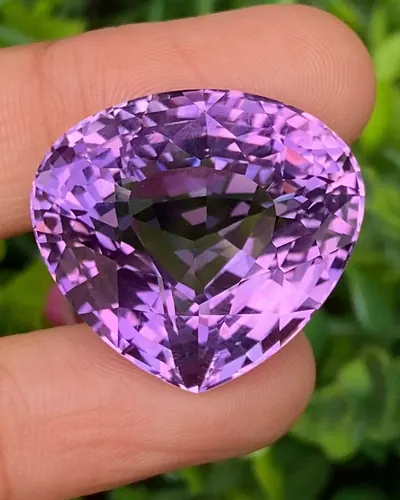 อเมทิส Natural Quartz (Amethyst)