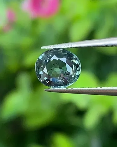 พลอย คัลเลอร์เชนจ์ แซฟไฟร์ Color Change sapphire