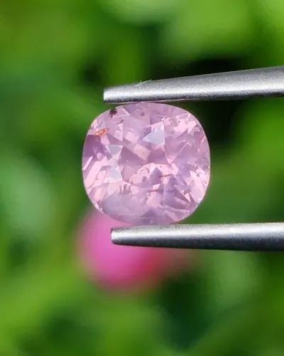 พลอย พัดพารัดชา Padparadscha Sapphire