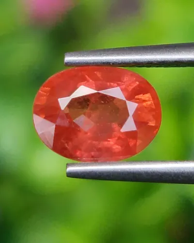 บุษราคัม (Yellow Sapphire)