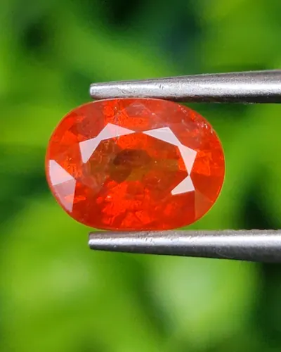 บุษราคัม (Yellow Sapphire)