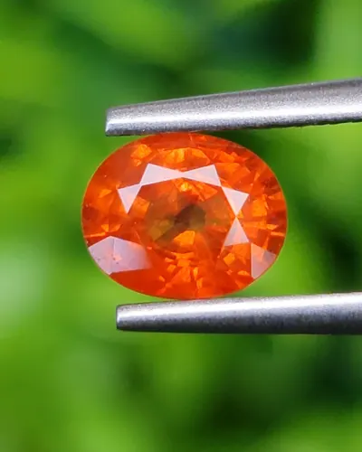 บุษราคัม (Yellow Sapphire)