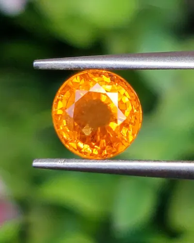 พลอย สเปสซาร์ไทต์ Natural Spessartite Garnet