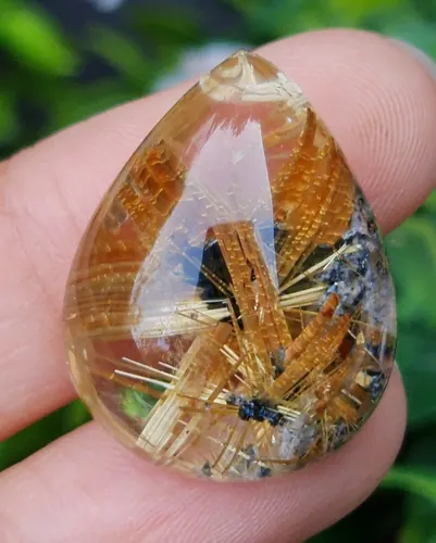 ไหมทอง สตาร์ ควอตซ์ Golden Star Rutilated Quartz