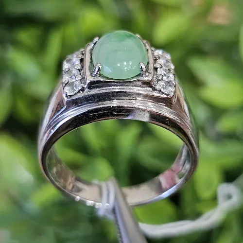 แหวน หยก (jadeite Ring)
