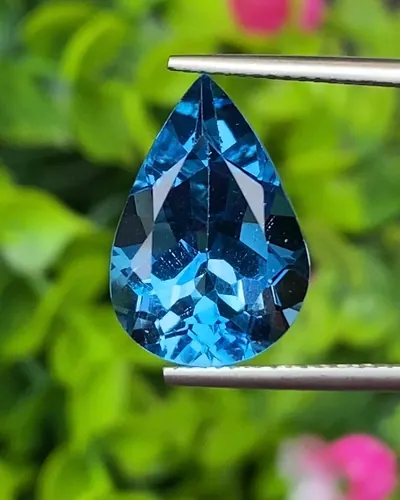 โทแพซ Topaz