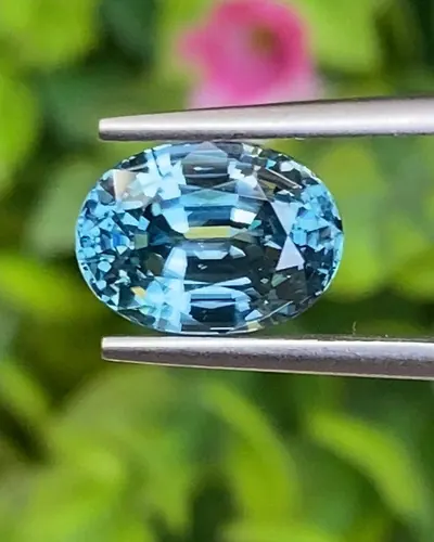 เพทาย Natural Zircon