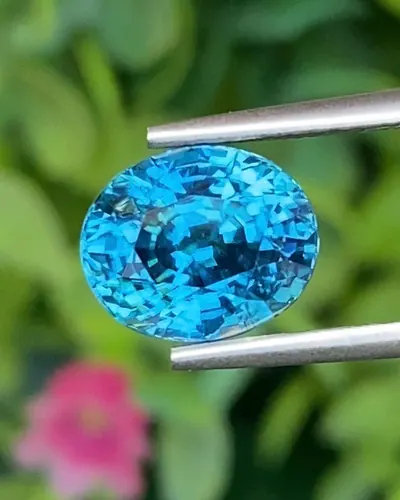 เพทาย Natural Zircon