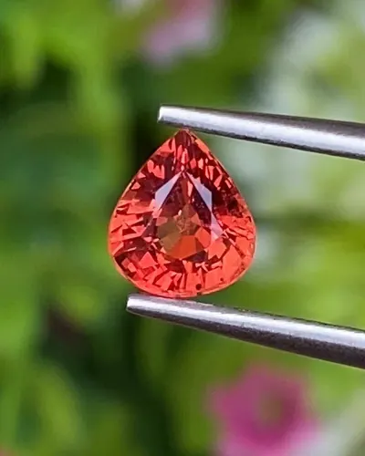 ออเรนจ์ แซฟไฟร์ Orange Sapphire