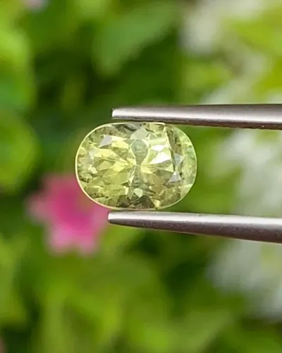 Natural Chrysoberyl