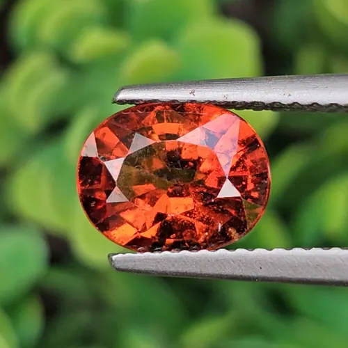 พลอย สเปสซาร์ไทต์ Natural Spessartite Garnet