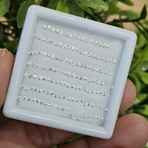 เพทาย Natural Zircon