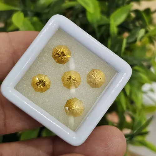 พลอย ซิทริน Citrine
