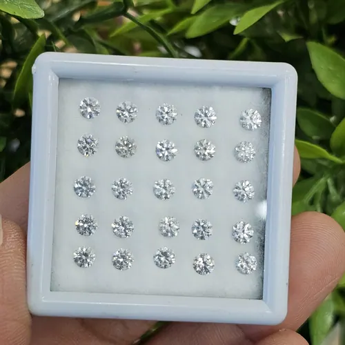 เพทาย Natural Zircon