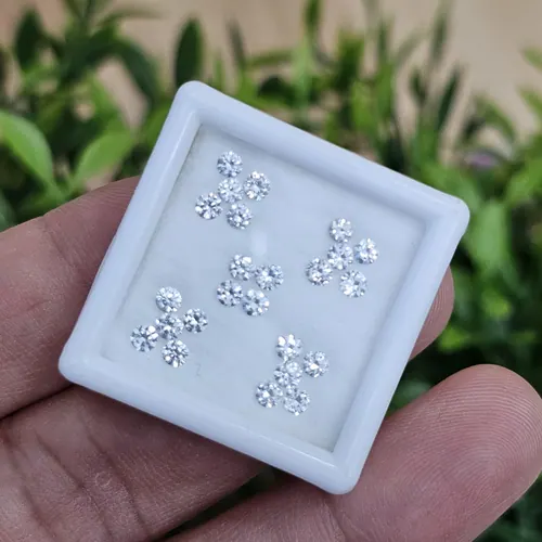 เพทาย Natural Zircon