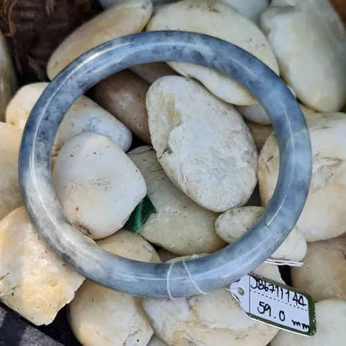 หยกแท้ Jadeite