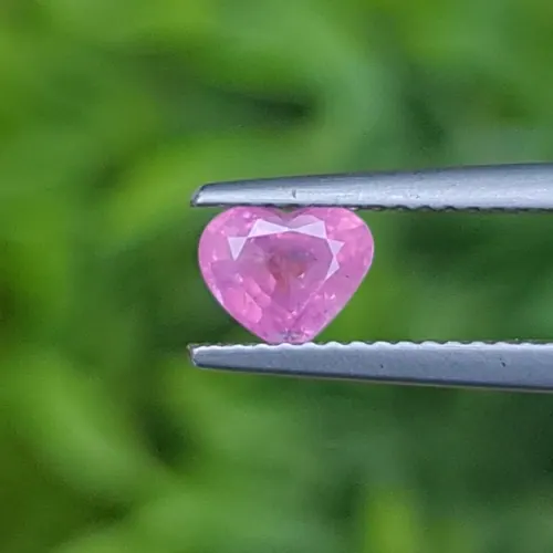 พลอย ชมพู พิ้ง แซฟไฟร์ Pink Sapphire