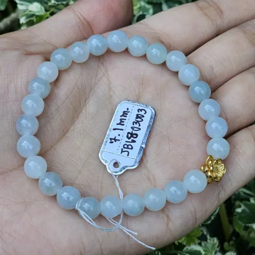 หยก Jadeite