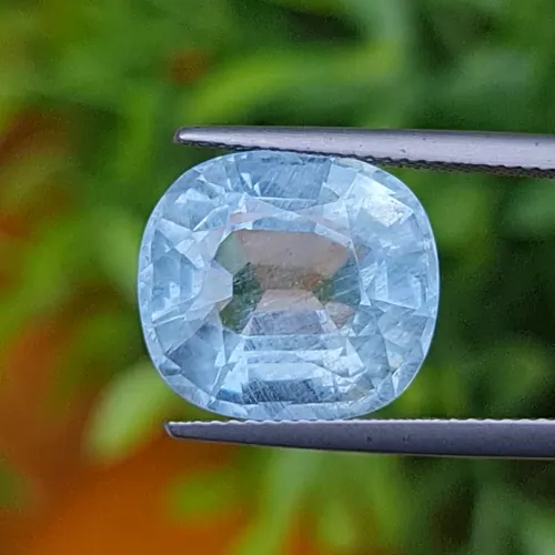 พลอย อความารีน Aquamarine