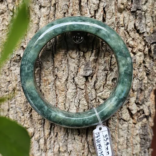 หยกแท้ Jadeite