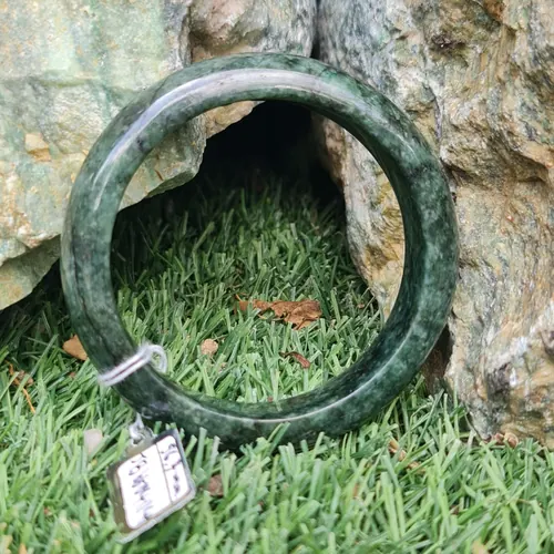 หยกแท้ Jadeite