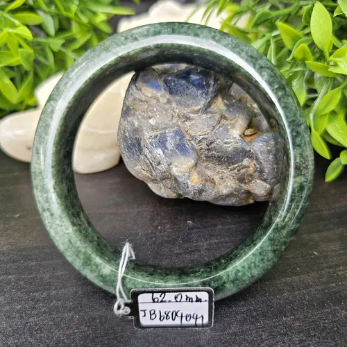 หยกแท้ Jadeite