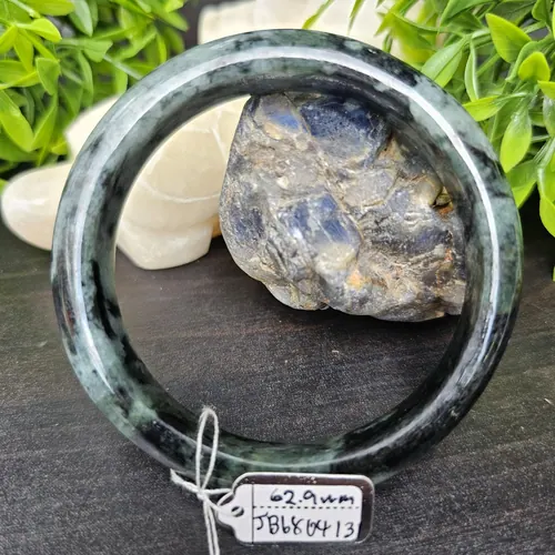 หยกแท้ Jadeite