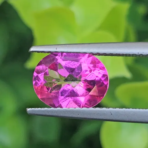 ชมพู พิ้งค์ โทแพซ Pink Topaz