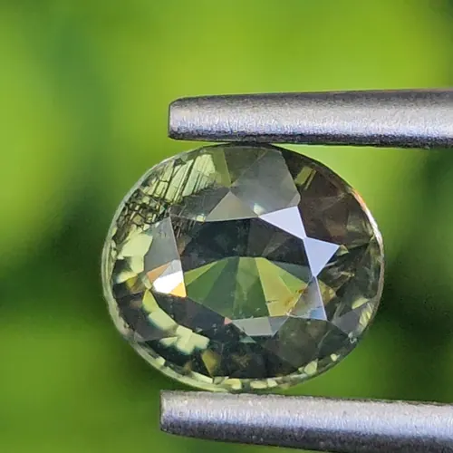 เพทาย Natural Zircon